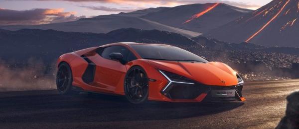 Lamborghini Revuelto (LB744)