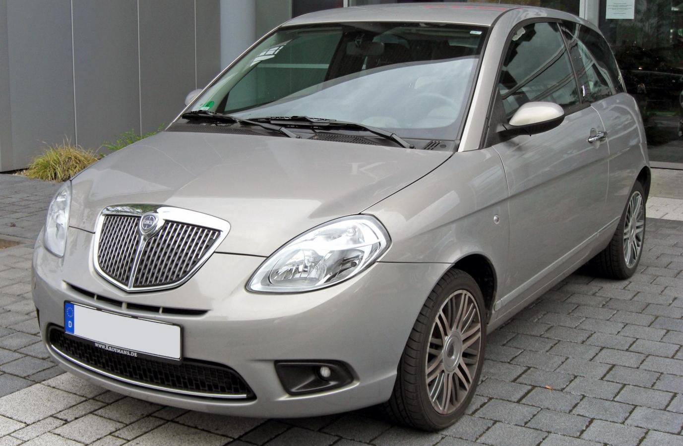 Lancia Ypsilon