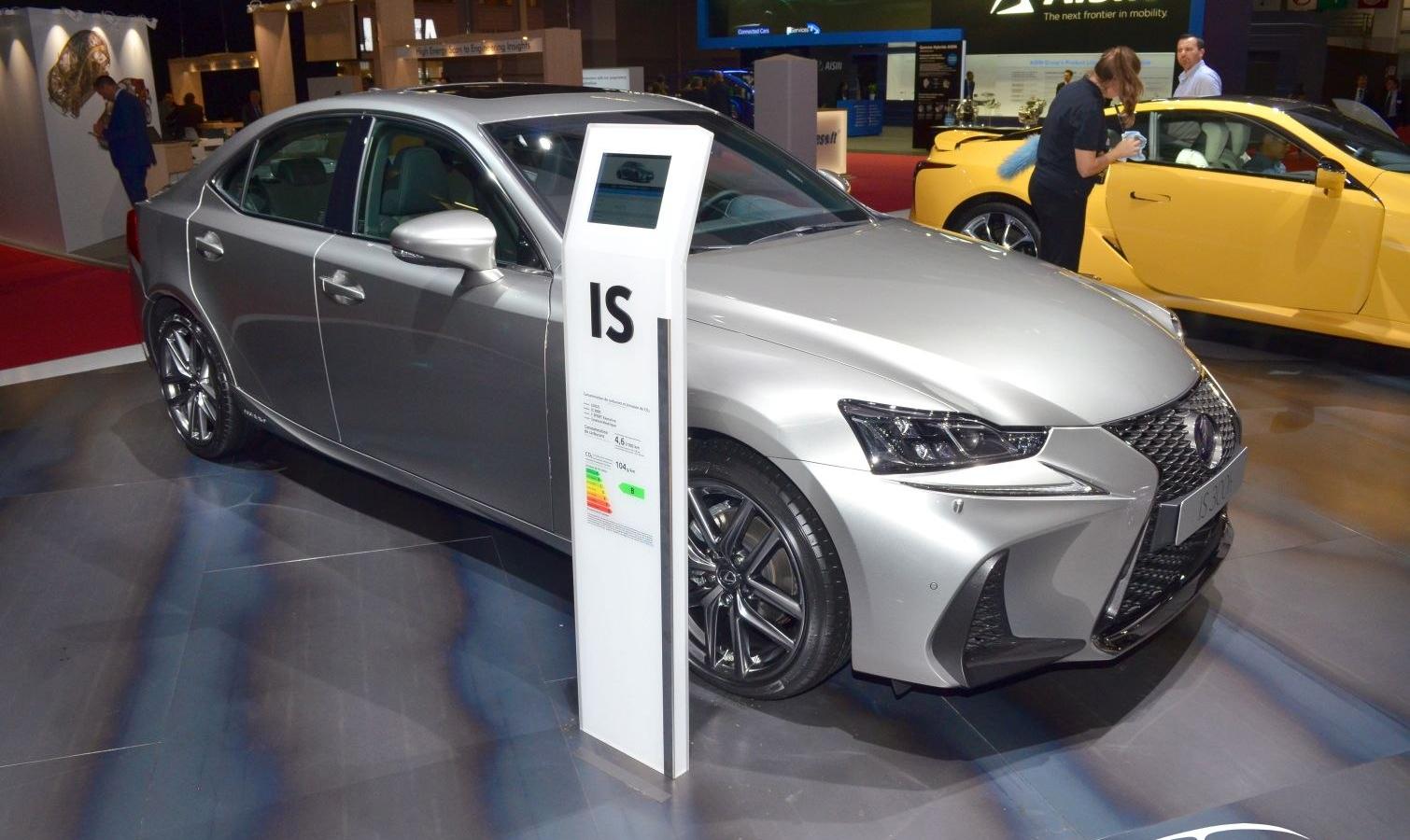 Lexus IS III (XE30, facelift 2016)