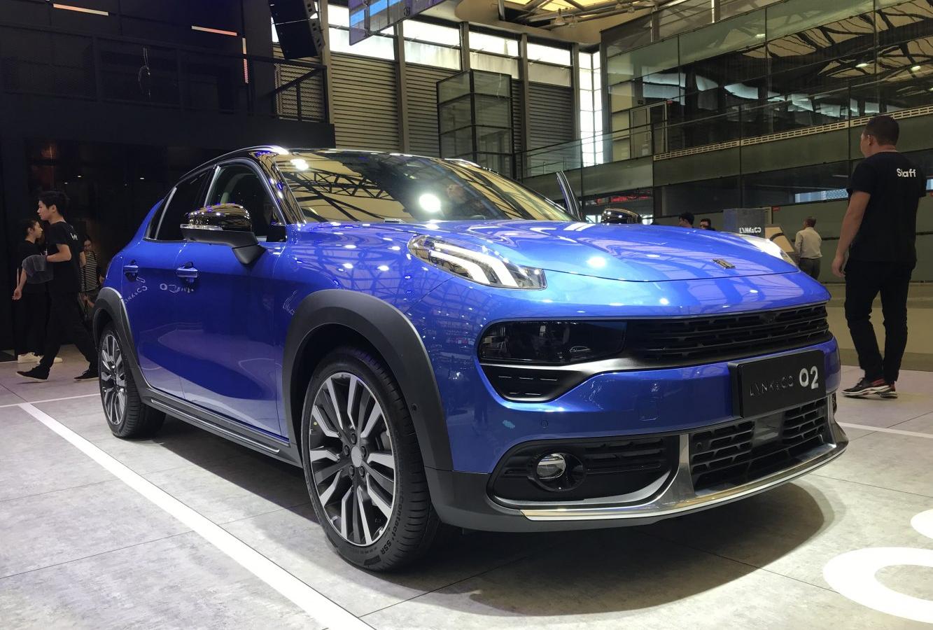 Lynk & Co 02