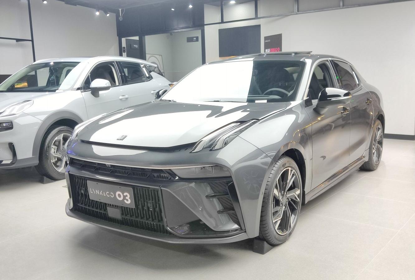 Lynk & Co 03 (facelift 2022)