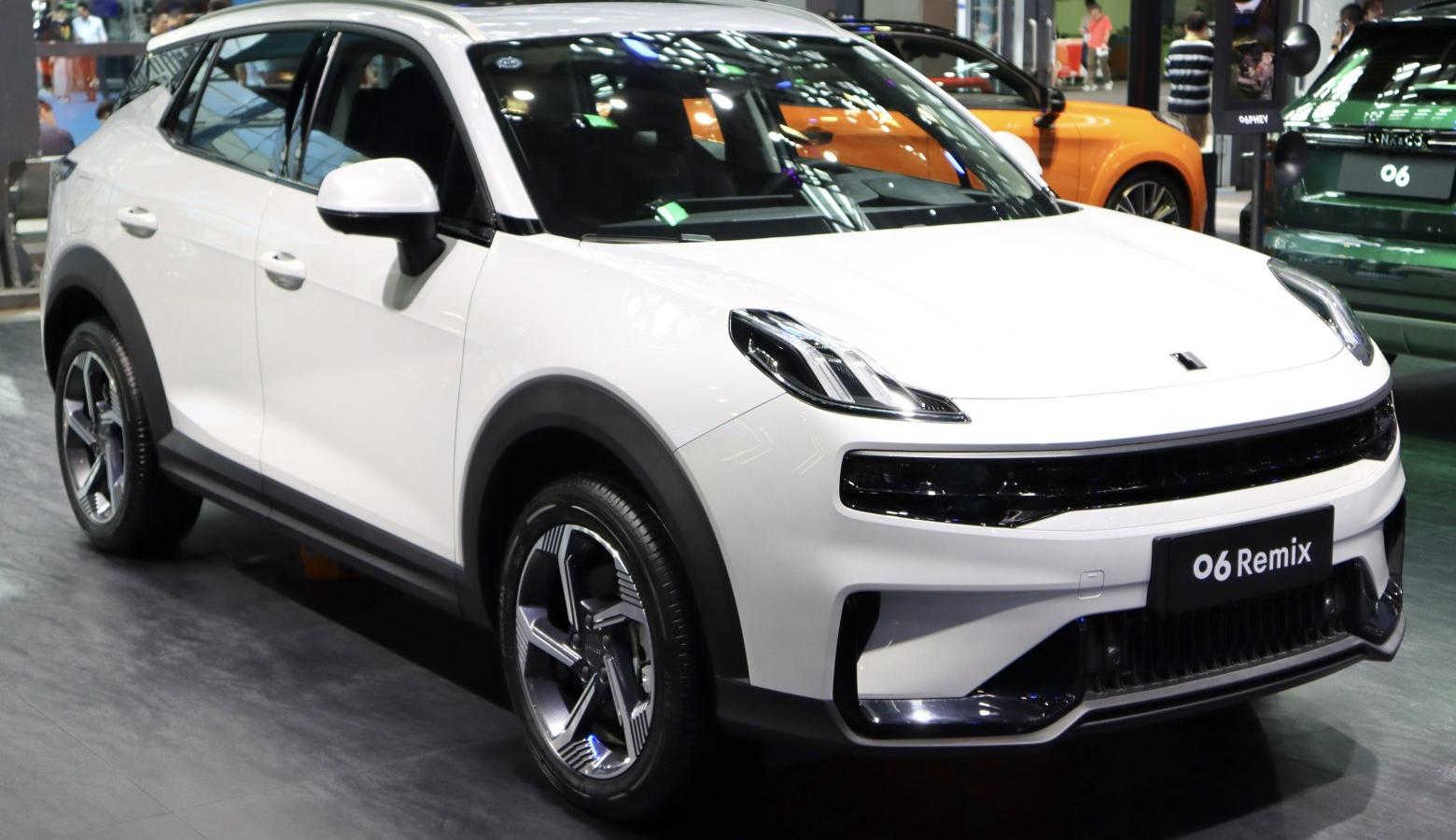 Lynk & Co 06