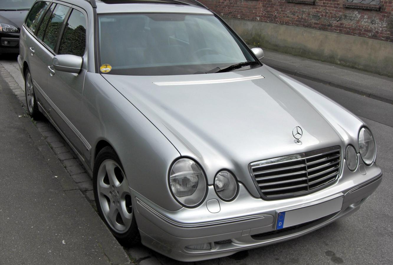 Mercedes-Benz E-Serisi T-modell (S210, facelift 1999)