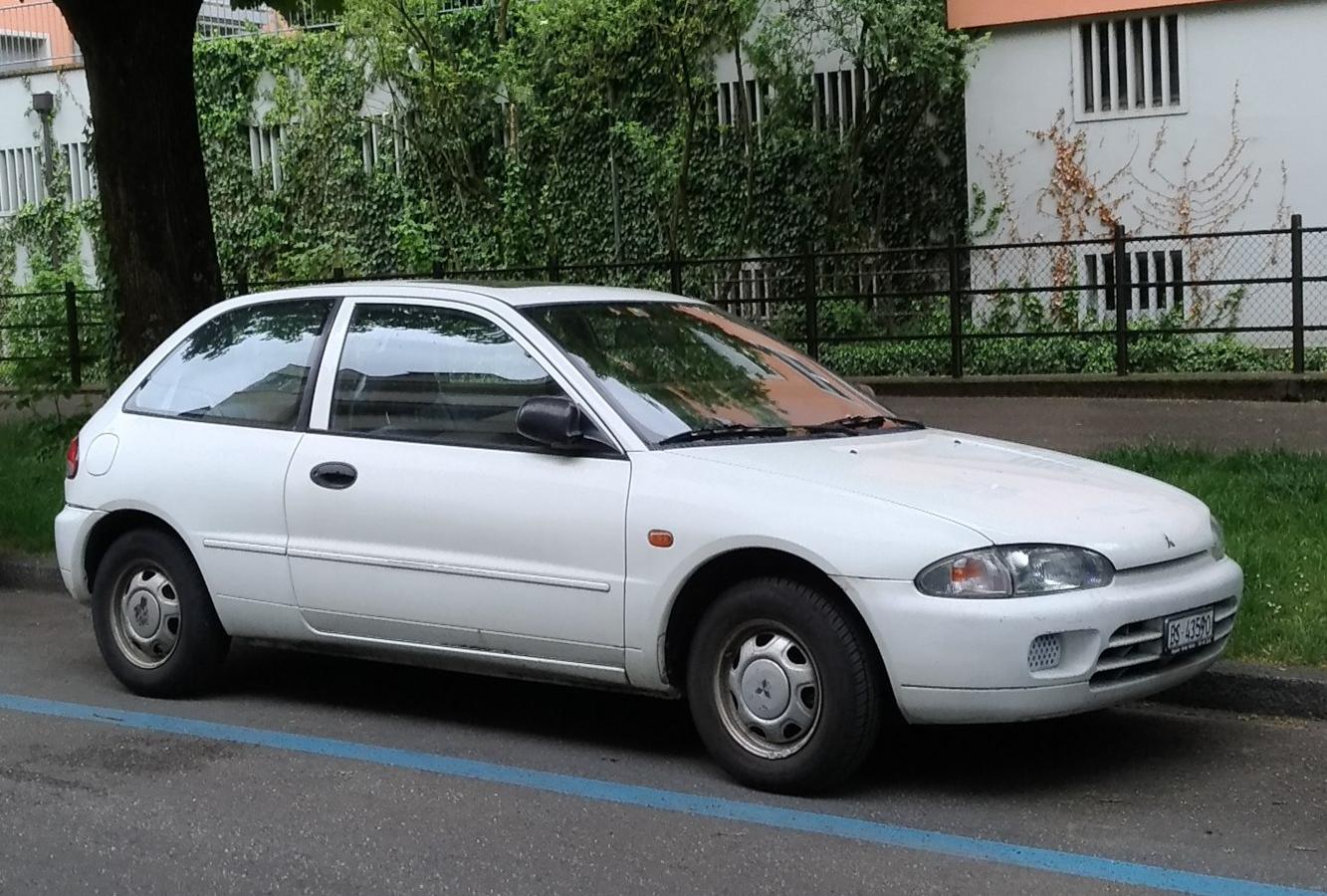 Mitsubishi Colt IV (CAO)