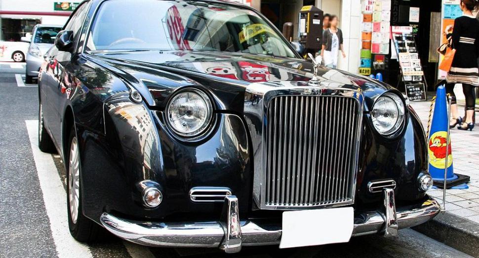 Mitsuoka Galue