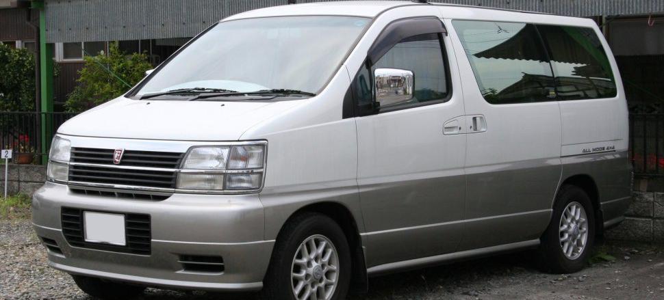 Nissan Elgrand (E50)