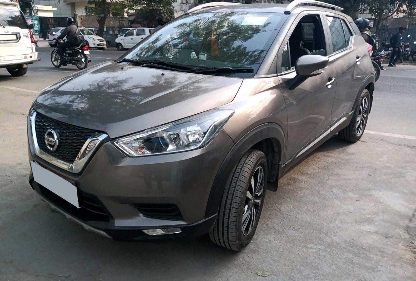 Nissan Kicks (D15)
