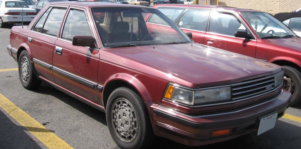 Nissan Maxima II (PU11)