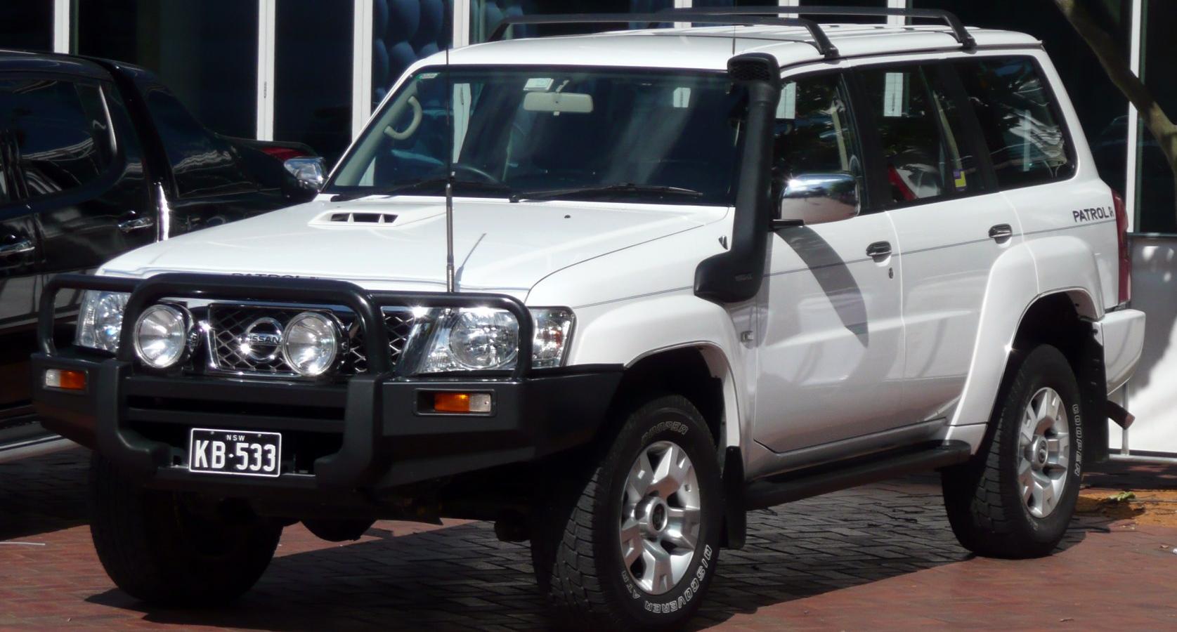 Nissan Patrol V 5-door (Y61, facelift 2004)