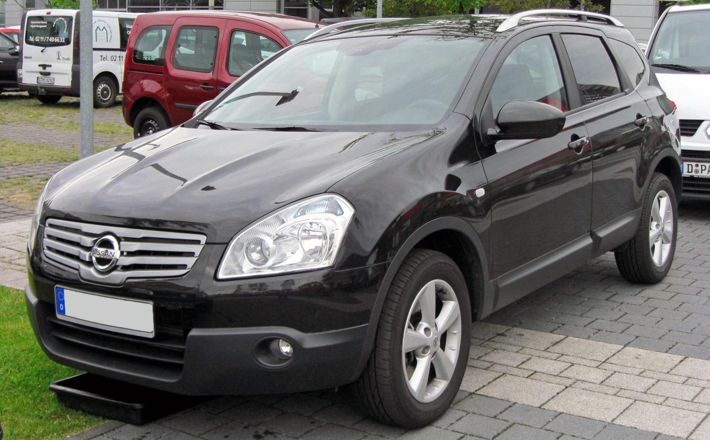 Nissan Qashqai+2 I (NJ10)