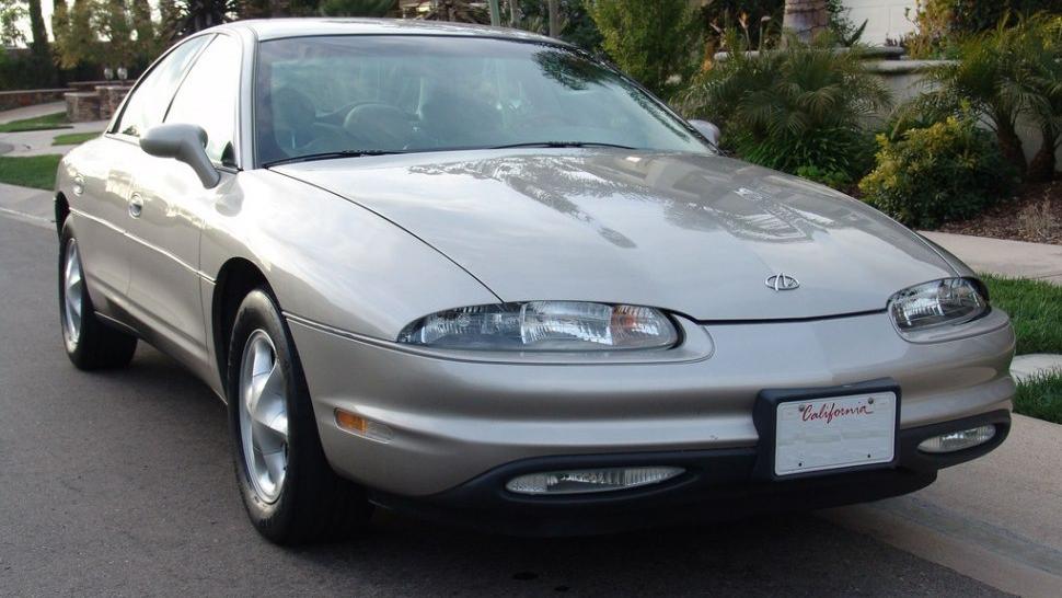 Oldsmobile Aurora I
