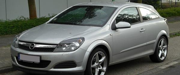 Opel Astra H GTC