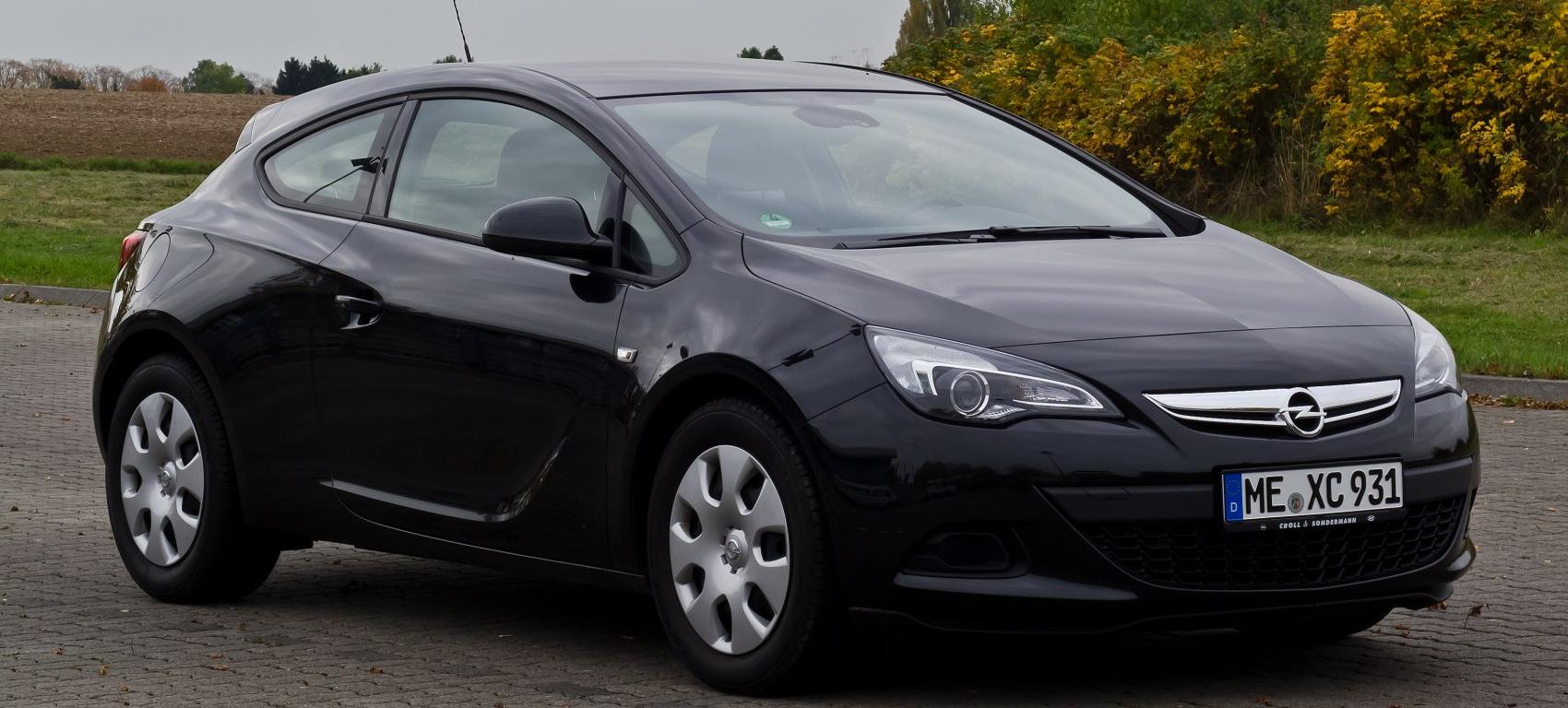Opel Astra J GTC