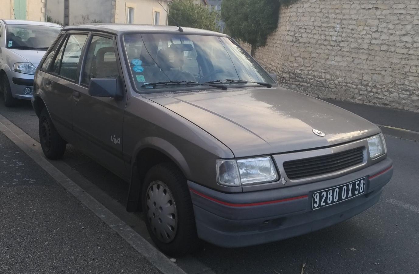 Opel Corsa A (facelift 1990)