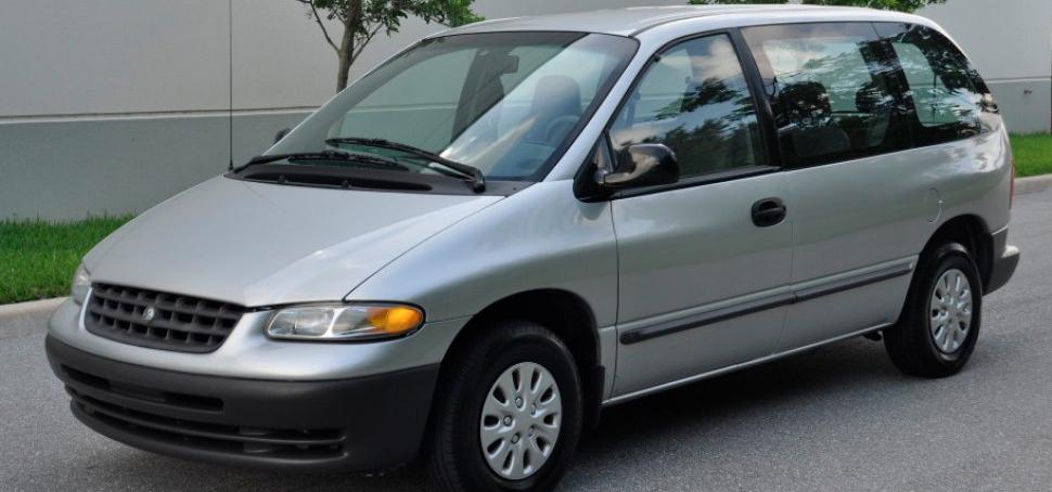 Plymouth Voyager II