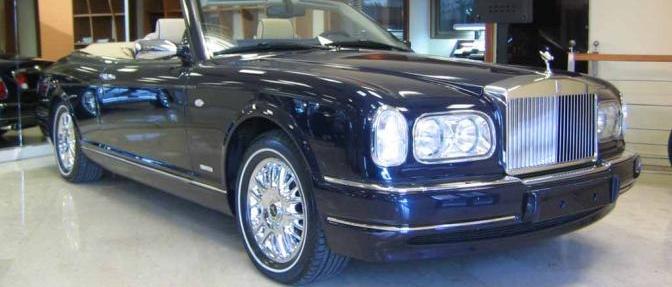 Rolls-Royce Corniche (2000)