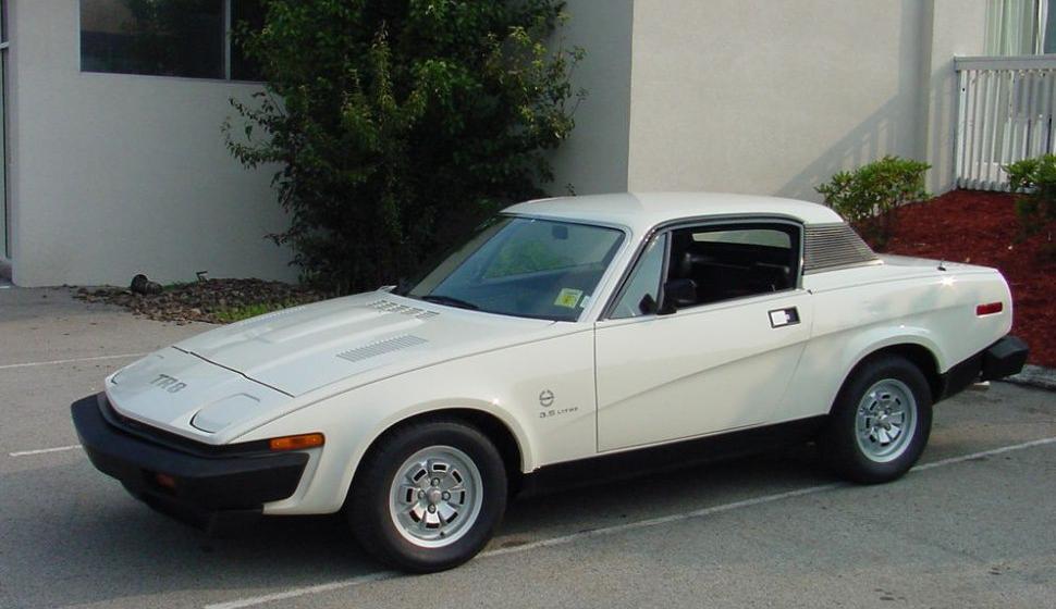 Triumph TR 8
