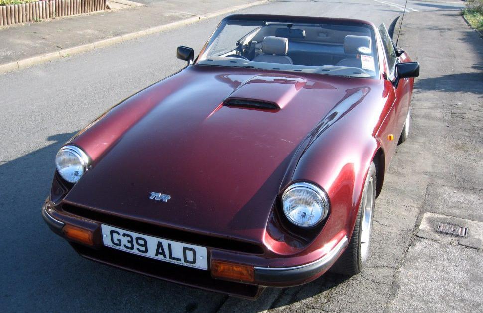 TVR S